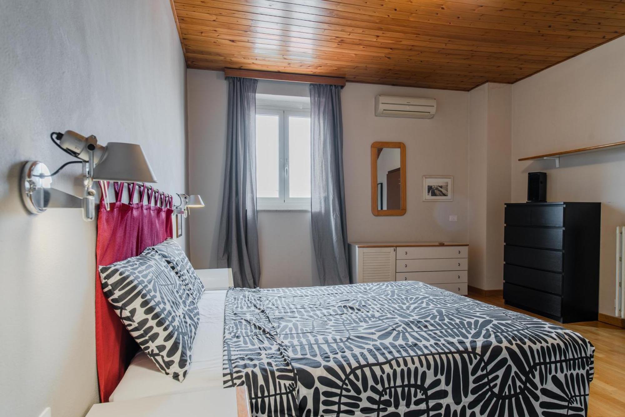 Familia Apartaments - 444 By Happyhostorino Exterior foto